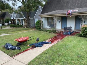Ces décorations d’Halloween ont fait flipper les voisins tellement qu’ils ont appelé la police